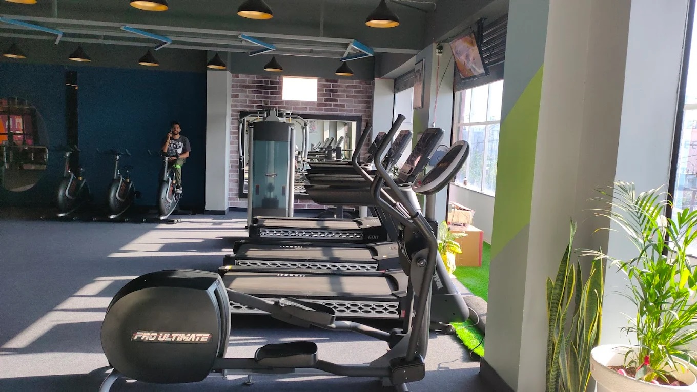 Deefit Gym & Yoga - Gym in Haridwar