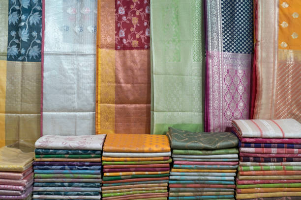 Radhey Mohan Tandon sarees - Clothes Shop in Haldwani