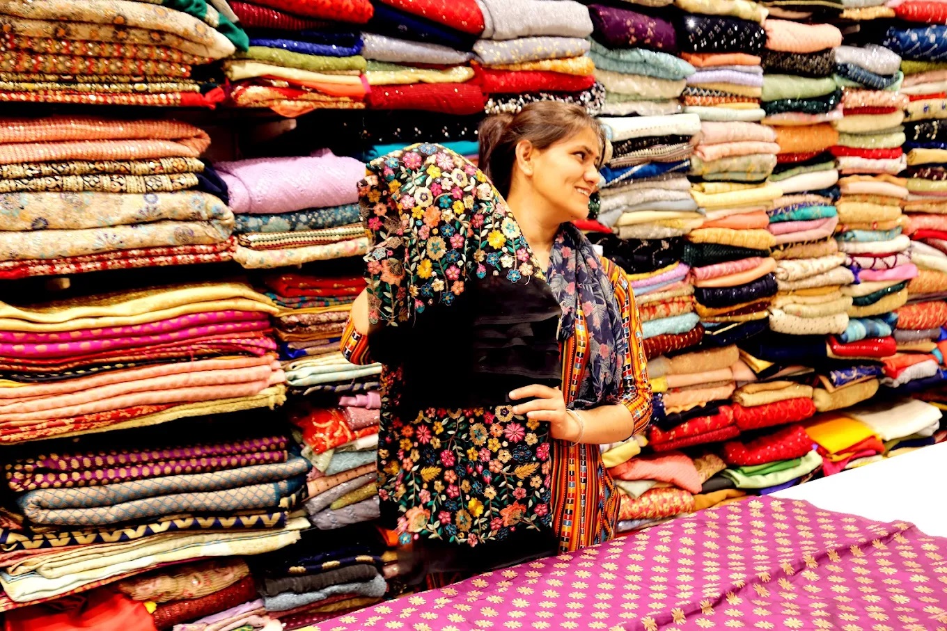 Meena Bazaar - Clothes Shop in Haldwani