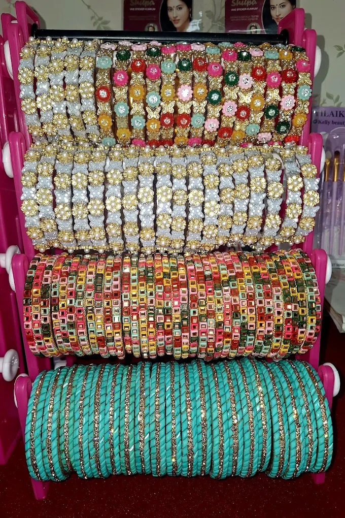 Hema Devine Glow - Cosmetics Shop in Haldwani