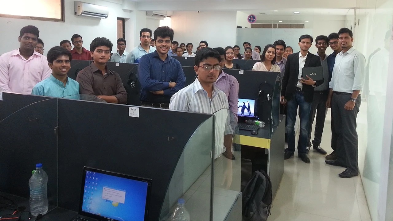 Global Institute of Cyber Technnology - Computer Center in Haldwani