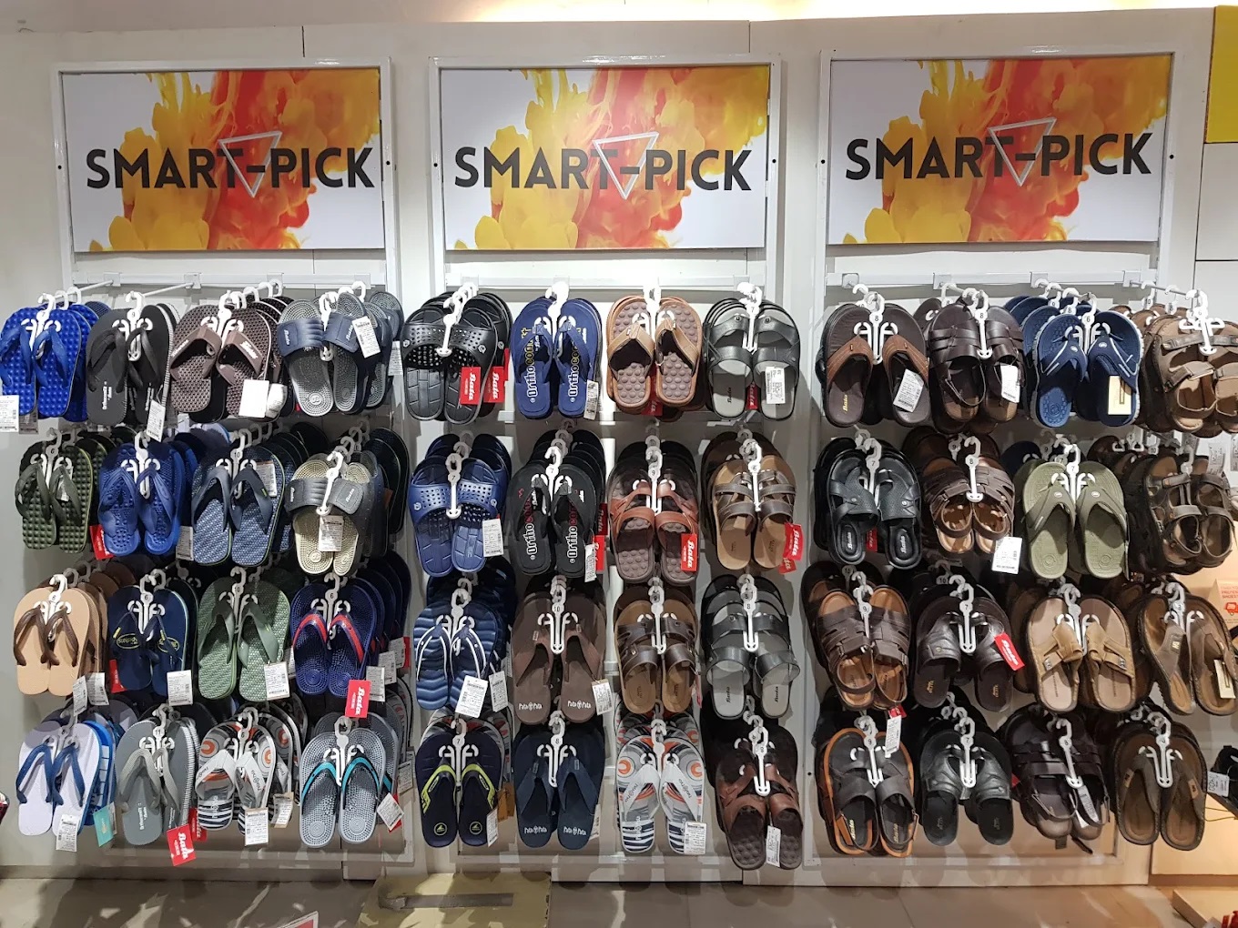 Bata Shoe Store - Footwear Shop in Mussoorie