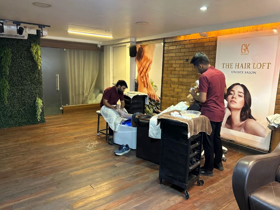 MATRIX THE HAIR LOFT UNISEX SALON-SALON IN INDORE