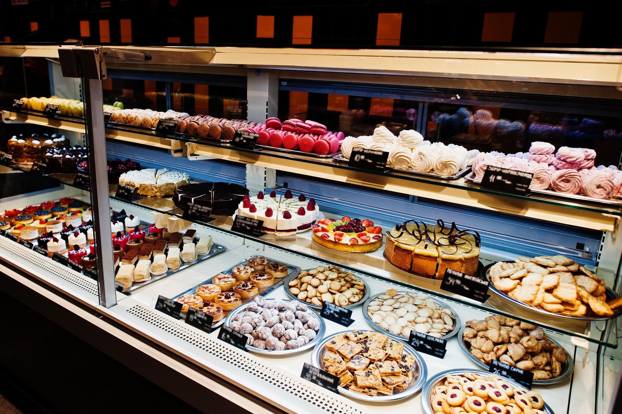 Chaina Ram Sindhi Halwai-Sweets Shop in Delhi