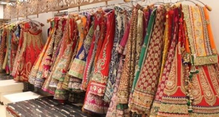 Dishu Ethnic Wear - Micro-Fabric Lehenga With Zari Work Buy this Lehenga on  our Online Store. ( www.dishu.in ) LINK IN BIO . Buy Now-  https://bit.ly/3vQrOLs Address: Maharaja Agrasen Chowk, SCO 9-13,